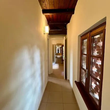 Charming In Private Park Near Crystal-clear Monate * Travedona