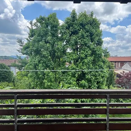 Charming In Private Park Near Crystal-clear Monate